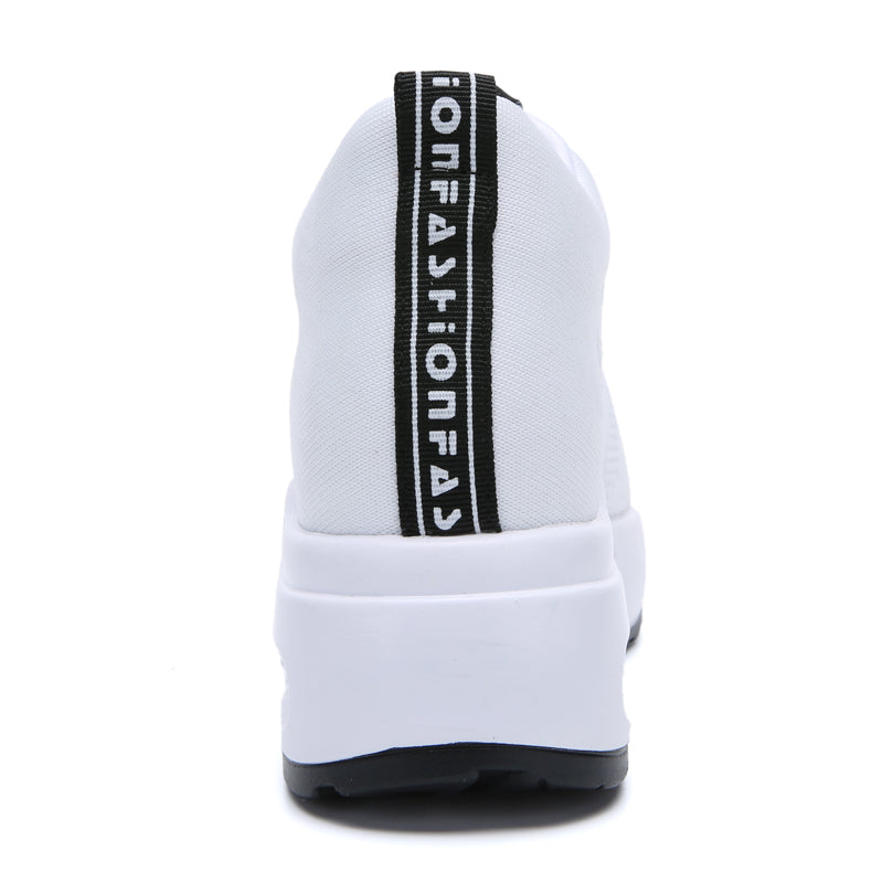 【スニーカー】 レディース 人気 ウォーキングシューズ ランニングシューズ ジョギングシューズ スポーツシューズ ランニングしゅーず 運動靴 ダイエット 30代 おしゃれ かわいい 蒸れない 40代 軽量 白 滑り止 外反母趾 ジム シューズ 厚底 定番 歩きやすい ファッション 滑り止 エアクッション 疲れない カップル かわいい インヒール